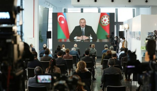 Prezidentdən bitməyən suallara zarafatla cavab: “Əgər sual varsa, mən hazıram” 